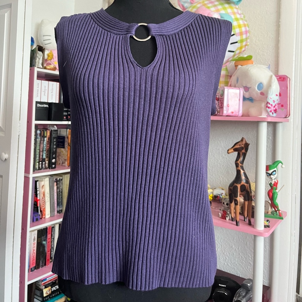 New York & Company Ribbed purple top